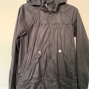 Lululemon windbreaker